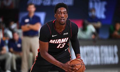 Μένει στο Μαϊάμι με max συμβόλαιο ο Αντεμπάγιο!