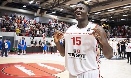 Καπέλα: «Θέλω να παίξω κόντρα στην Ελλάδα και να νικήσω τον Παπανικολάου» (video)