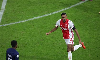 Τρομερό πρώτο γκολ για τον 18χρονο Γκρέβενμπερχ του Άγιαξ (video)