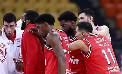 Ζέρβας: «Ελαφρυντικό οι απουσίες, αλλά έπρεπε να μπει πιο δυνατά ο Ολυμπιακός»