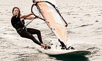 Πρόκριση με ασημένιο μετάλλιο για Δίβαρη στο Ευρωπαϊκό