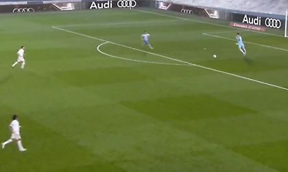 Τραγικό λάθος του Κουρτουά, με την πλάτη στον τοίχο η Ρεάλ (video)