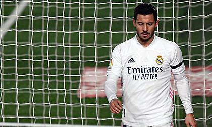 Τραυματίστηκε ξανά ο Αζάρ (video)