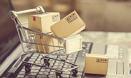 Black Friday και lockdown εκτόξευσαν τις ηλεκτρονικές παραγγελίες για καταναλωτικά αγαθά
