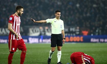 Ο Χιλ Μανθάνο «σφυρίζει» στο Μαρσέιγ-Ολυμπιακός