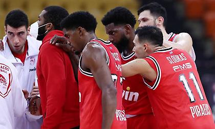 Ζέρβας: «Μπαίνει σε μία δύσκολη επτάδα αγώνων ο Ολυμπιακός»