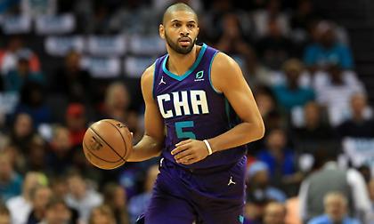 Κλείνει στους Κλίπερς ο Μπατούμ!