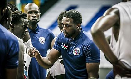 Λουόλ Ντενγκ: Όταν δεν… πληρώνεται από τους Λέικερς, κερδίζει ως προπονητής