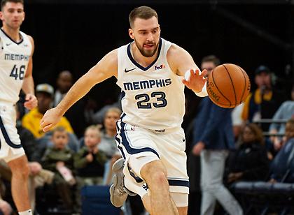 Αποχωρεί από Γκρίζλις ο Γκούντουριτς