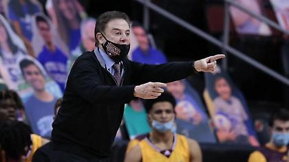 Συντριβή για Πιτίνο στο ντεμπούτο του με το Iona