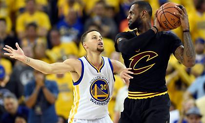 Λεμπρόν: «Το 2016, αν δεν γυρνούσαμε στο Κλίβελαντ, θα χάναμε με 100 πόντους από τους Γουόριορς»