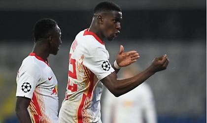 Βάσεις νίκης για την Λειψία με Μουκιελέ (video)