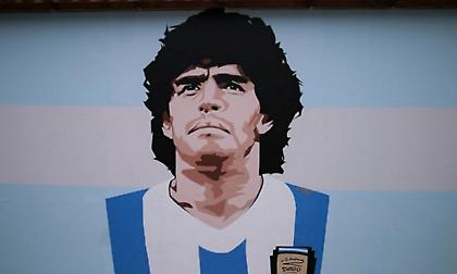 «Το γκράφιτι του Μαραντόνα αποτελεί αφορμή για συζητήσεις μεταξύ δασκάλων και παιδιών»