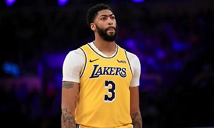 Ανανεώνει με Λέικερς και ο Άντονι Ντέιβις