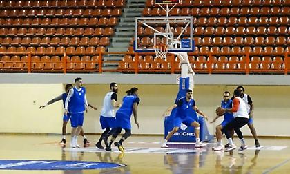 Πλήρης η Λάρισα στη Ρόδο