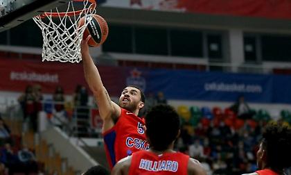 Μάικ Τζέιμς: Βλέπει Ολυμπιακό και… «τρελαίνεται»!