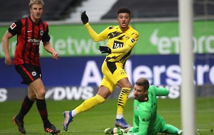 «Σκόνταψε» ξανά στην Φρανκφούρτη η Ντόρτμουντ!