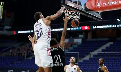 Ταβάρες: MVP το «σκιάχτρο» της Ρεάλ, ο μοναδικός «καθαρός» σέντερ που το καταφέρνει (Video)