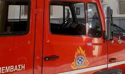 Φωτιά σε κτίριο στη Συγγρού μετά από εμπρησμό ΙΧ- Απεγκλωβίστηκαν 4 άτομα