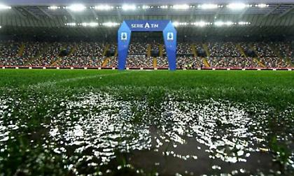 Έγινε… λίμνη το γήπεδο και αναβολή στο Ουντινέζε-Αταλάντα