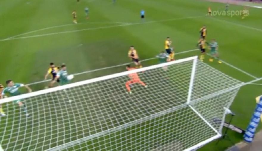 Έχασε το... άχαστο από το μισό μέτρο ο Μαουρίσιο (video)