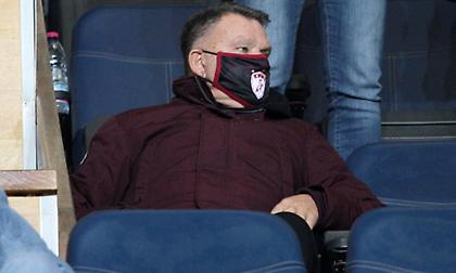 Παναιτωλικός – ΑΕΛ: «Διπλή» ανακοίνωση από τον Κούγια στο ημίχρονο