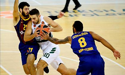 Με Αμπρίνες κόντρα στον Ολυμπιακό η Μπαρτσελόνα