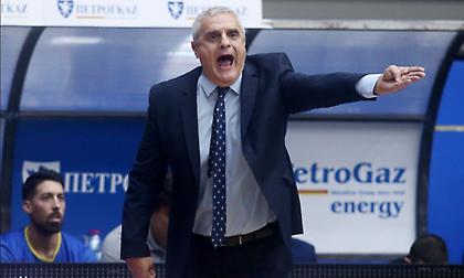 Πεδουλάκης: «Κάναμε πολλά λάθη στο πρώτο ημίχρονο»