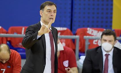 Μπαρτζώκας: «Φαίνεται… μακρινό το ματς με την Μπαρτσελόνα»