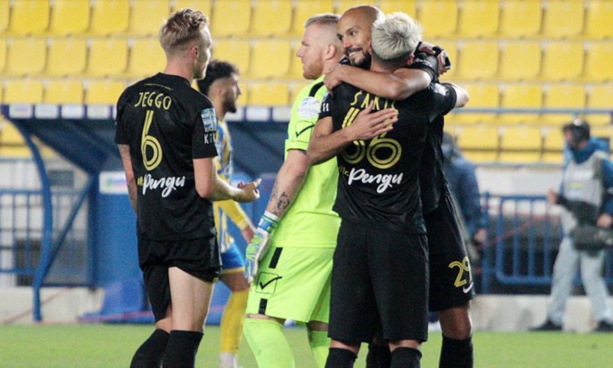 Ετοιμάζει «μπλόκο» στον ΠΑΟΚ ο Μάντζιος