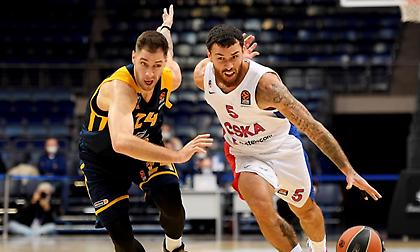 One… James show και «διπλό» για την ΤΣΣΚΑ!