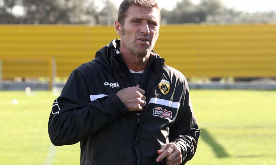 Τσακίρης: «Η ΑΕΚ είναι σε κρίση και αυτό το ξεπερνά μόνο με αποτελέσματα και καλό ποδόσφαιρο»