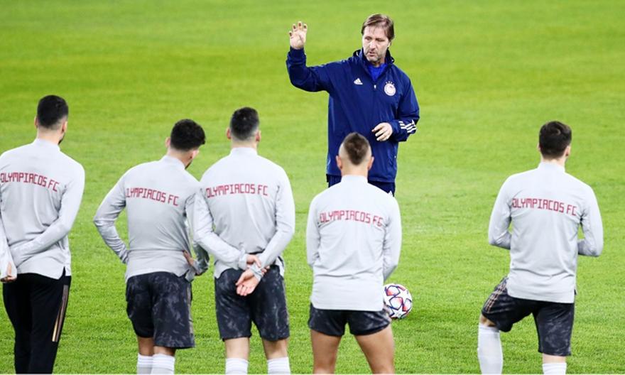 «Τι γίνεται με τον Χασάν και τον αριστερό μπακ στον Ολυμπιακό»