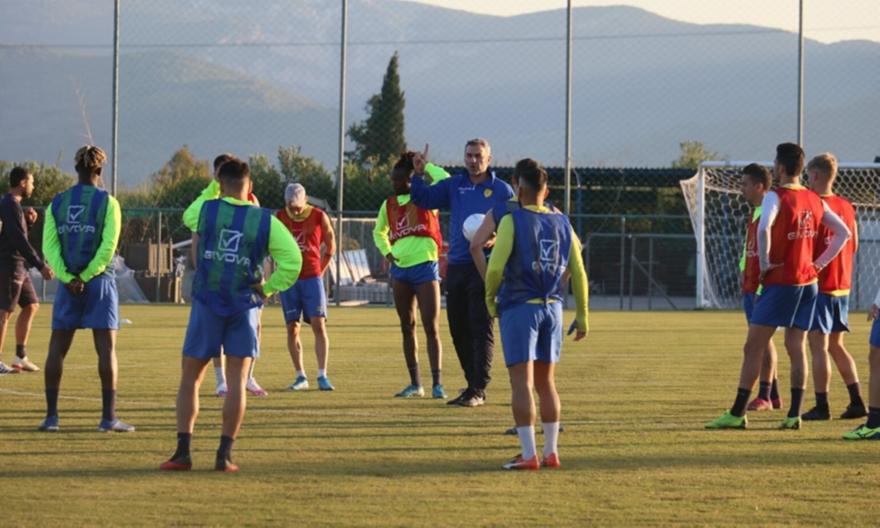 Παναιτωλικός: Με Βάντερσον και Μάζουρεκ κόντρα στον Βόλο