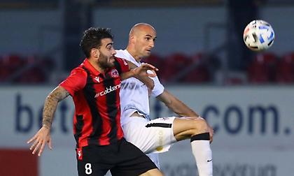 Γκέλα για Ανόρθωση που... τουλάχιστον έσωσε τον βαθμό