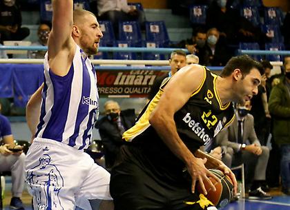 Ιστορικές επιδόσεις από Ζήση και Μαυροειδή