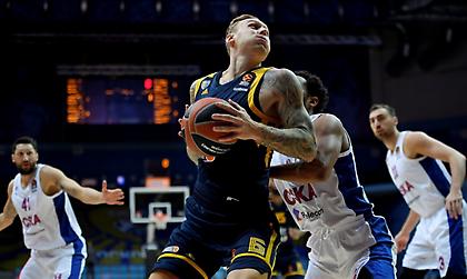 Στην… έξοδο οι Τίμα και Γερέμπκο από τη Χίμκι!