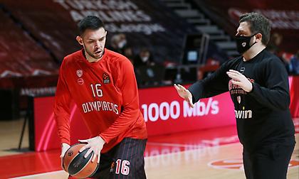 Δεν προπονήθηκε ο Παπανικολάου