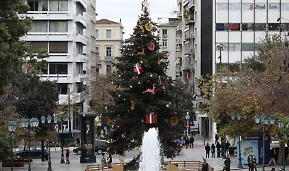 Κορωνοϊός: Αισιοδοξία μετά τα 693 νέα κρούσματα - Τα ρεβεγιόν «φοβίζουν» τους ειδικούς