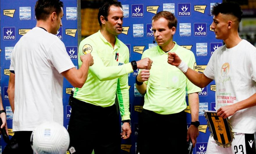 Ναϊχάους: «Είδα τη φάση στο VAR και δικαιώθηκα»