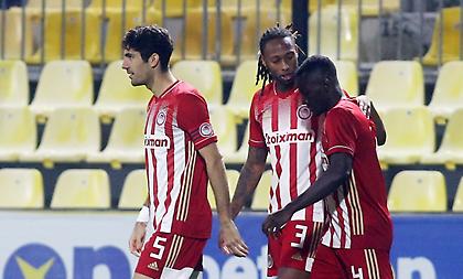 Σταματέλος: «Πιθανότερο το 4-3-3 για Ολυμπιακό με ΑΕΚ»