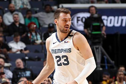 Περιμένει την αποδέσμευση από Γκρίζλις για να πάει Φενέρ ο Γκούντουριτς