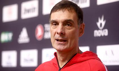 Μπαρτζώκας: «Ομάδα με ιδιαιτερότητες και αινίγματα η Βαλένθια»