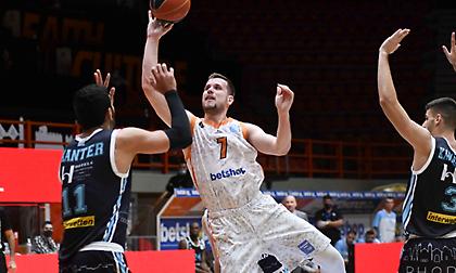 Αγραβάνης: «Καλή ευκαιρία για να βελτιωθούμε το ματς με την Τσεντεβίτα»