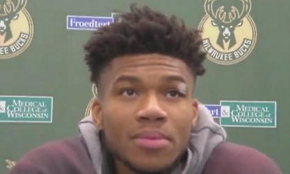 Γιάννης για την επέκταση: «Δεν ήθελα να δω να καίνε την φανέλα μου!»