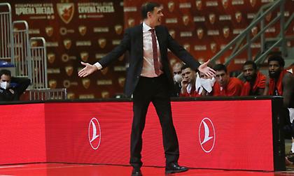 Ζέρβας: «Η αμυντική προσέγγιση του Ολυμπιακού φέτος έχει κοστίσει πολλές ήττες»