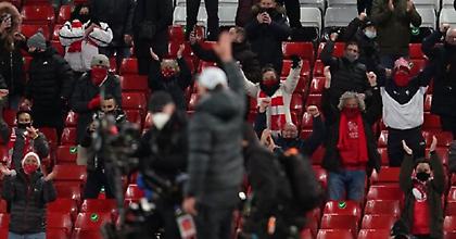 Νέα μέτρα στην Αγγλία - Μόλις 4 ομάδες με κόσμο στην Premier League