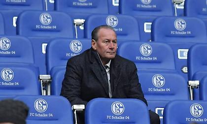 Σάλκε: Απολύθηκε ο Μπάουμ, στο τιμόνι για... δύο ματς ο Στέφενς