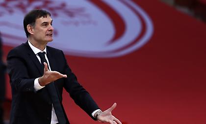 Μπαρτζώκας: «Μια-δύο αποφάσεις και ένα λάθος έκριναν το ματς»