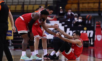 Μάρτιν: «Κακή μου στιγμή η πάσα στον Σλούκα»